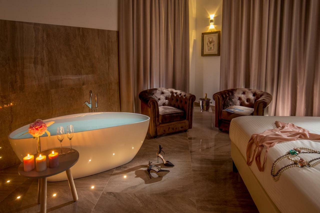 Gcf Luxury Suites, Guest House Рим Екстер'єр фото